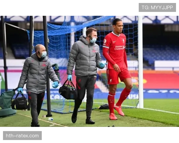 范戴克膝伤恢复存隐忧,职业生涯或面临长期影响 范戴克膝伤恢复存隐忧,职业生涯或面临长期影响