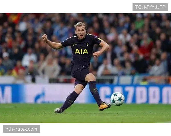 哈里·凯恩头球表现稳健，再次展现进攻天赋与竞争力增强。