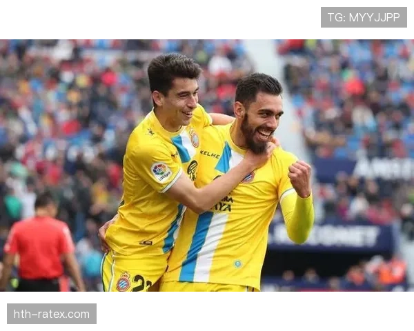 奥斯梅恩 vs 姆巴佩：终结效率与战术角色差异